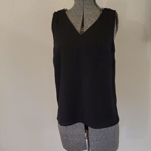 Nine West Elegant Black V-Neck Tank Top